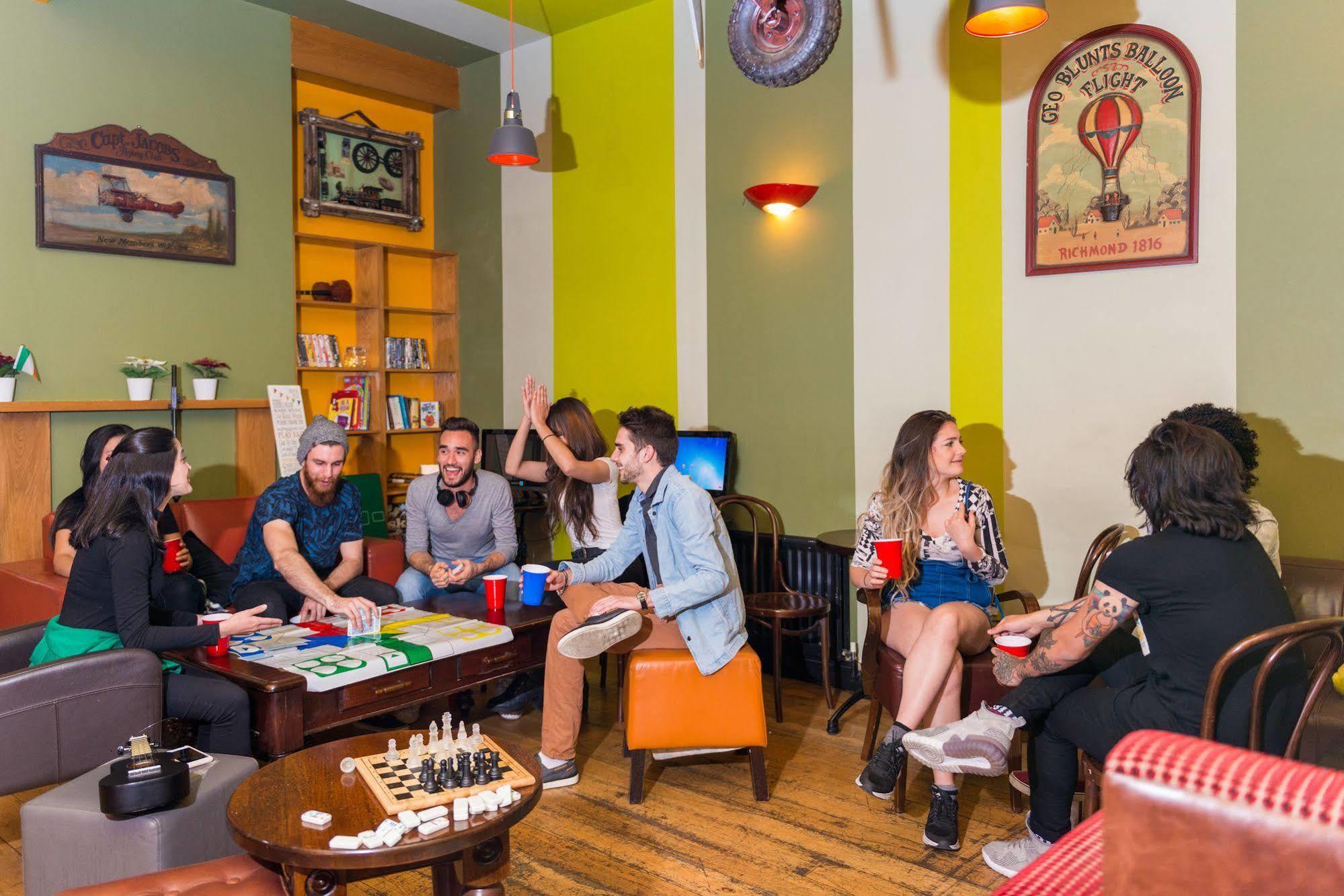 Hostel Sky Backpackers Dublin Exterior foto